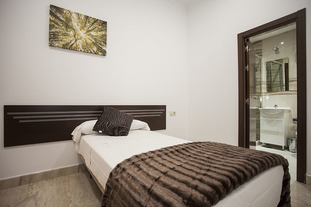 Hostal Rincon De Sol - Centro Madrid - Self Checkin Ngoại thất bức ảnh